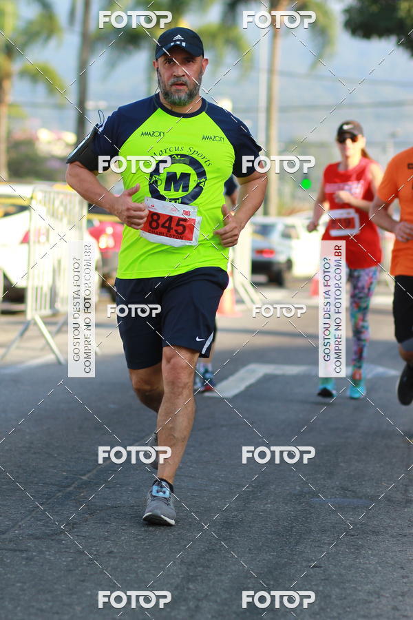 Buy your photos of the eventTrack&Field Run Series on Fotop