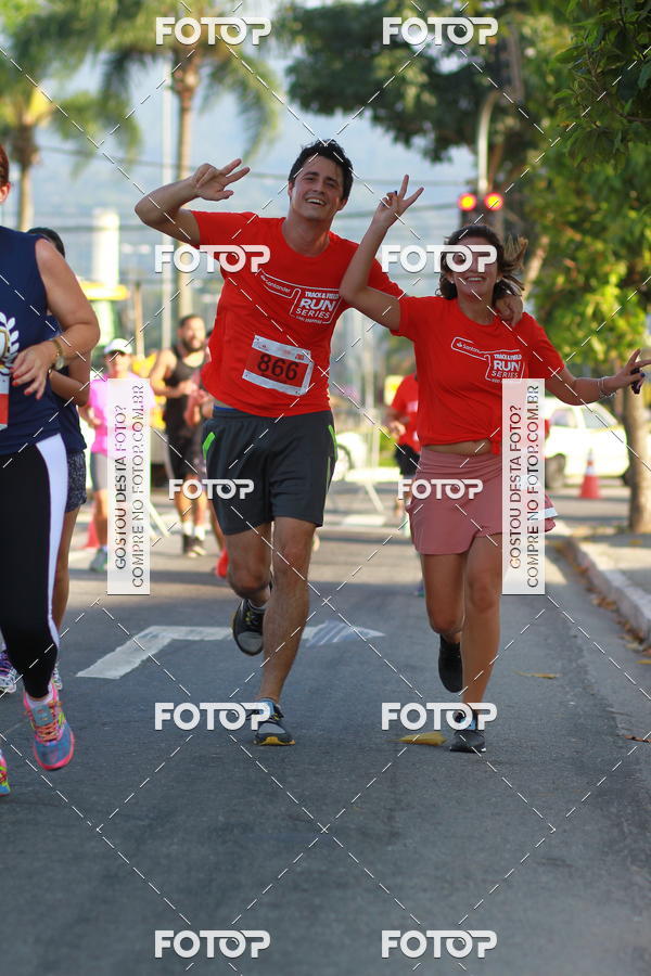 Buy your photos of the eventTrack&Field Run Series on Fotop