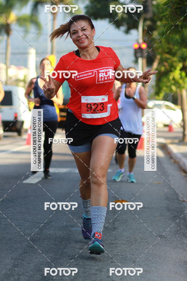 Buy your photos of the eventTrack&Field Run Series on Fotop