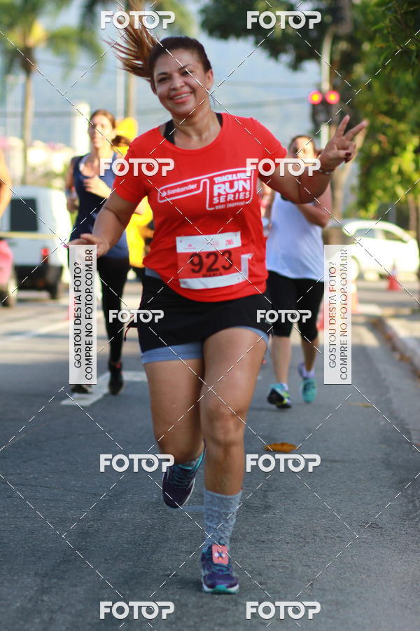 Buy your photos of the eventTrack&Field Run Series on Fotop
