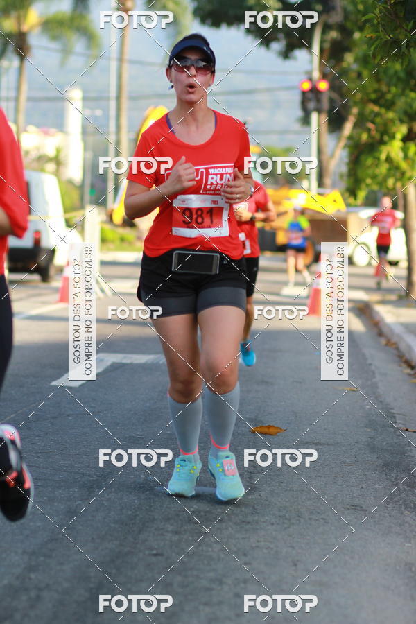 Buy your photos of the eventTrack&Field Run Series on Fotop