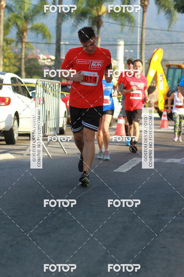 Buy your photos of the eventTrack&Field Run Series on Fotop