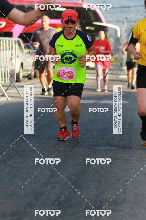 Buy your photos of the eventTrack&Field Run Series on Fotop