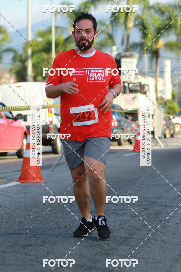 Buy your photos of the eventTrack&Field Run Series on Fotop