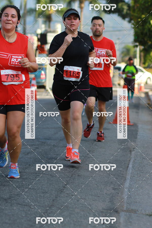 Buy your photos of the eventTrack&Field Run Series on Fotop