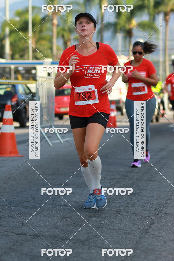 Buy your photos of the eventTrack&Field Run Series on Fotop