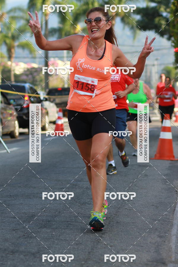 Buy your photos of the eventTrack&Field Run Series on Fotop