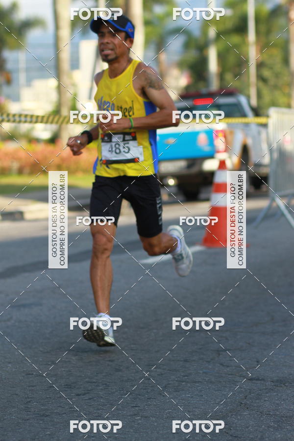 Buy your photos of the eventTrack&Field Run Series on Fotop