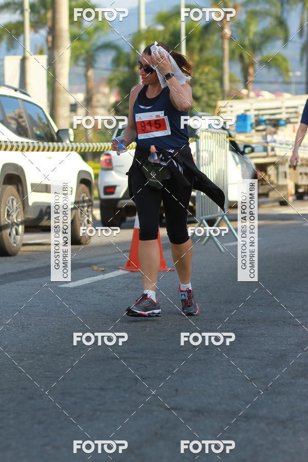 Buy your photos of the eventTrack&Field Run Series on Fotop