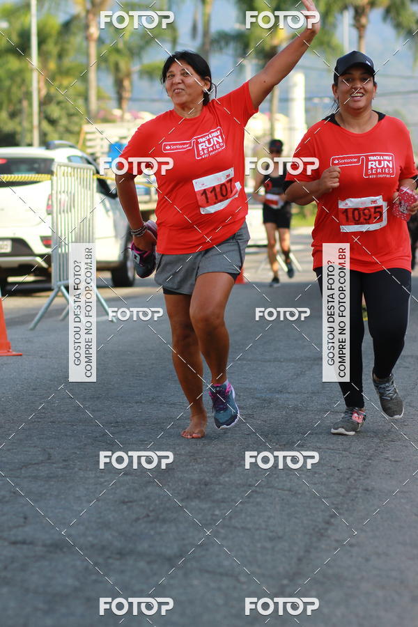 Buy your photos of the eventTrack&Field Run Series on Fotop