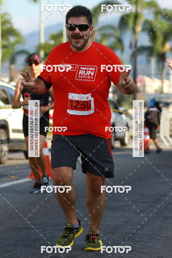 Buy your photos of the eventTrack&Field Run Series on Fotop