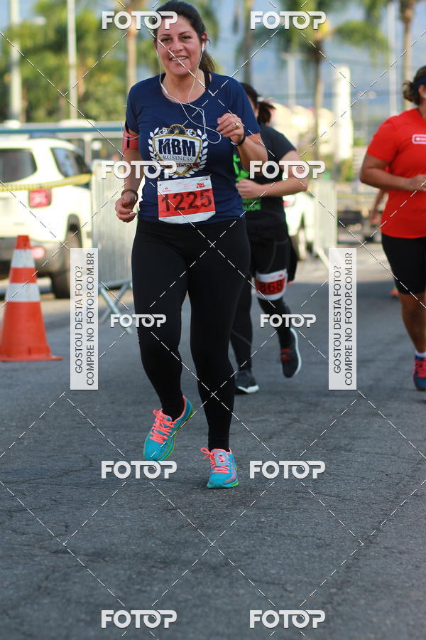 Buy your photos of the eventTrack&Field Run Series on Fotop