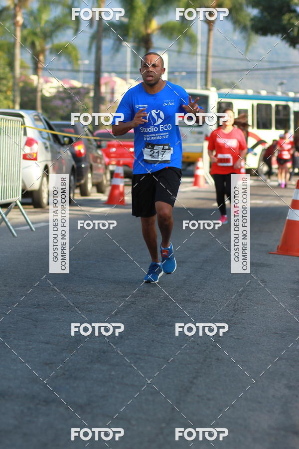 Buy your photos of the eventTrack&Field Run Series on Fotop