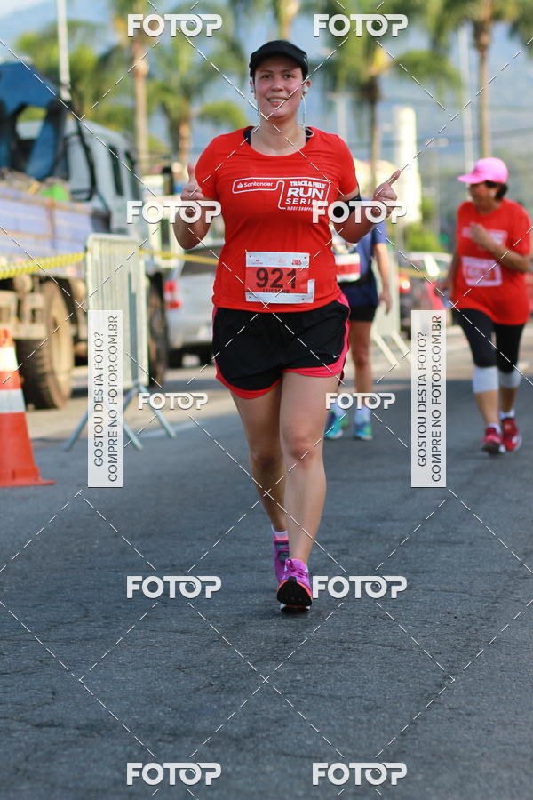 Buy your photos of the eventTrack&Field Run Series on Fotop