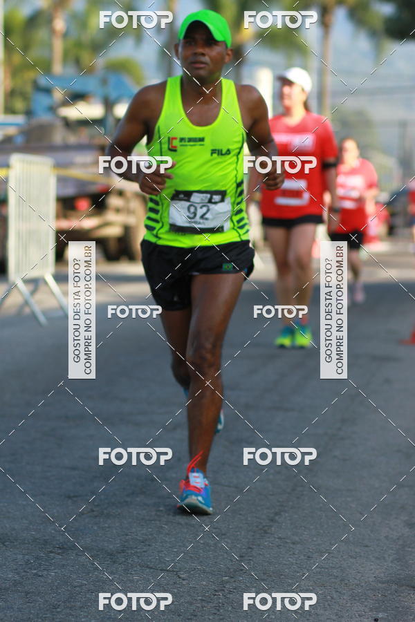Buy your photos of the eventTrack&Field Run Series on Fotop