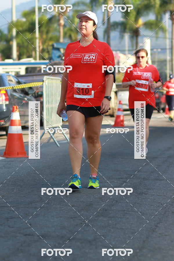 Buy your photos of the eventTrack&Field Run Series on Fotop