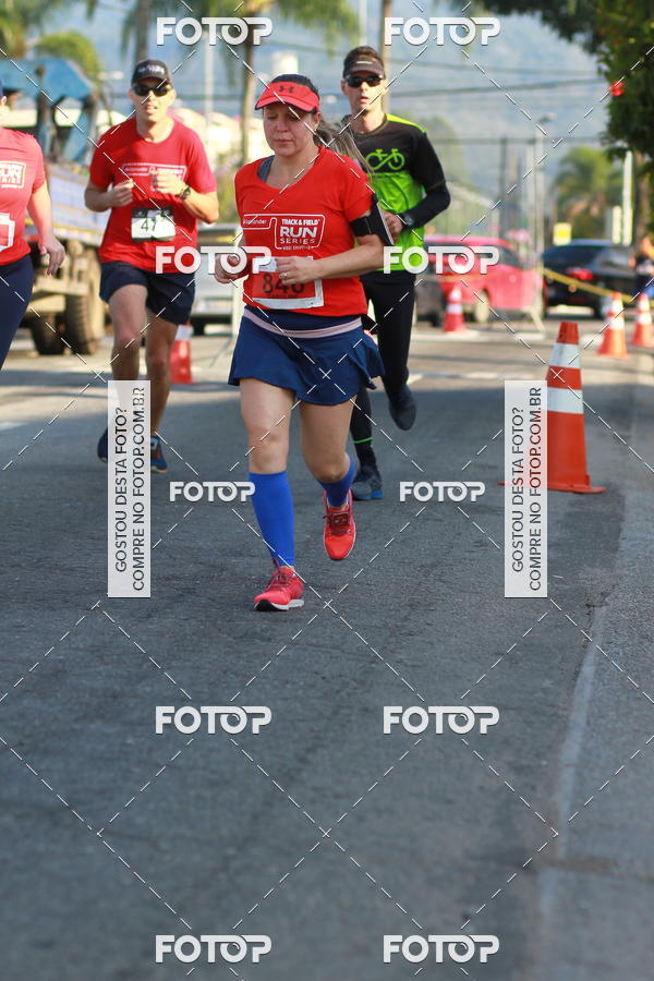 Buy your photos of the eventTrack&Field Run Series on Fotop