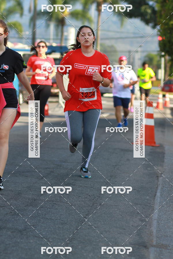 Buy your photos of the eventTrack&Field Run Series on Fotop