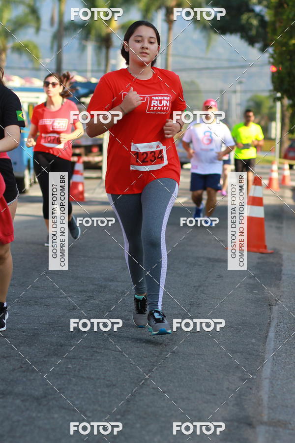 Buy your photos of the eventTrack&Field Run Series on Fotop