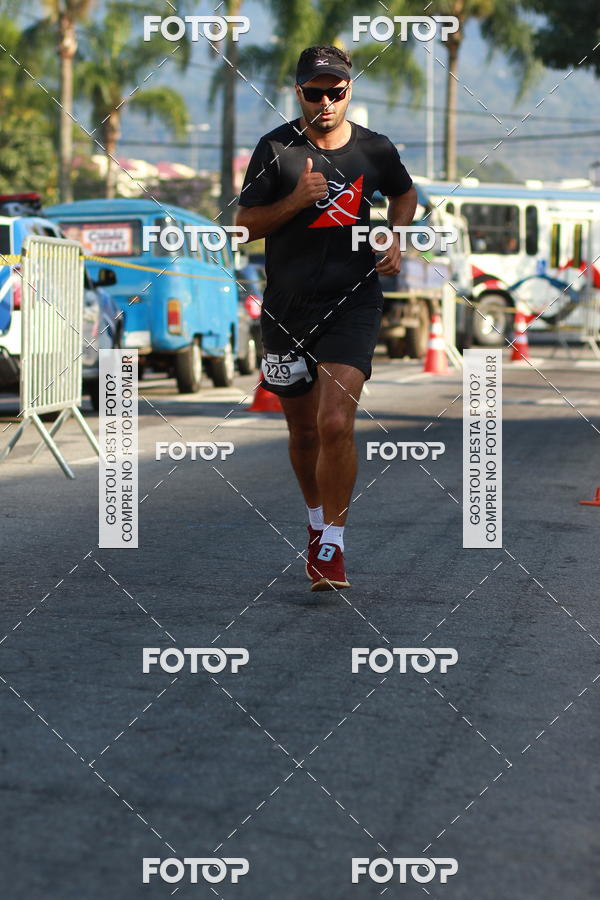 Buy your photos of the eventTrack&Field Run Series on Fotop