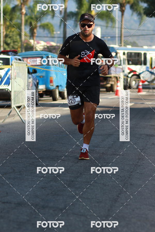 Buy your photos of the eventTrack&Field Run Series on Fotop
