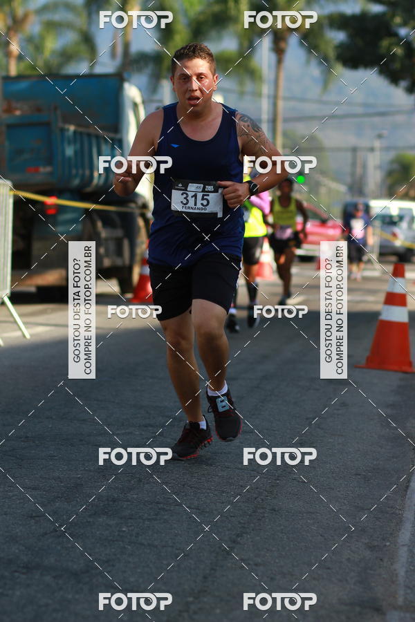 Buy your photos of the eventTrack&Field Run Series on Fotop