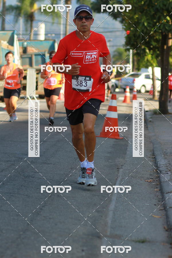 Buy your photos of the eventTrack&Field Run Series on Fotop