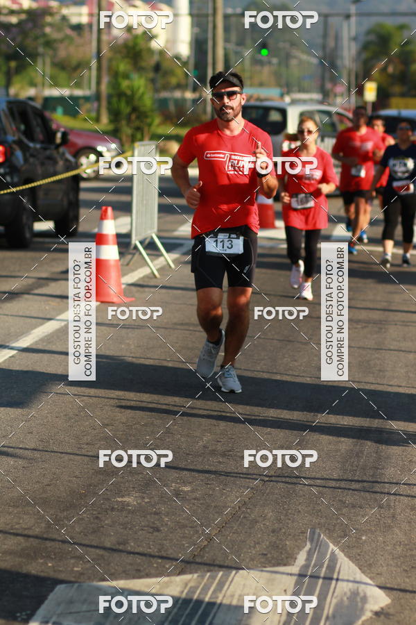 Buy your photos of the eventTrack&Field Run Series on Fotop