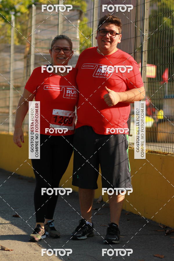 Buy your photos of the eventTrack&Field Run Series on Fotop