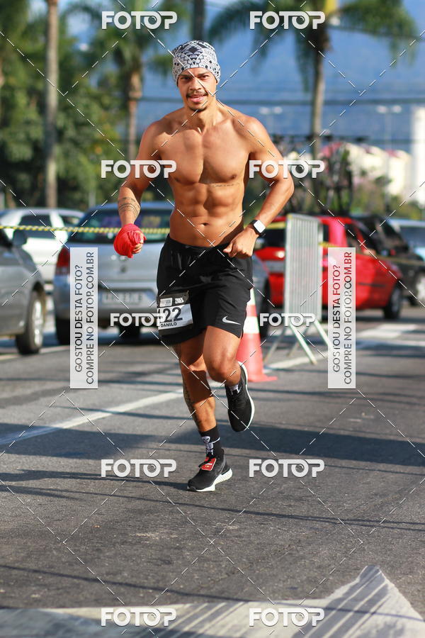 Buy your photos of the eventTrack&Field Run Series on Fotop