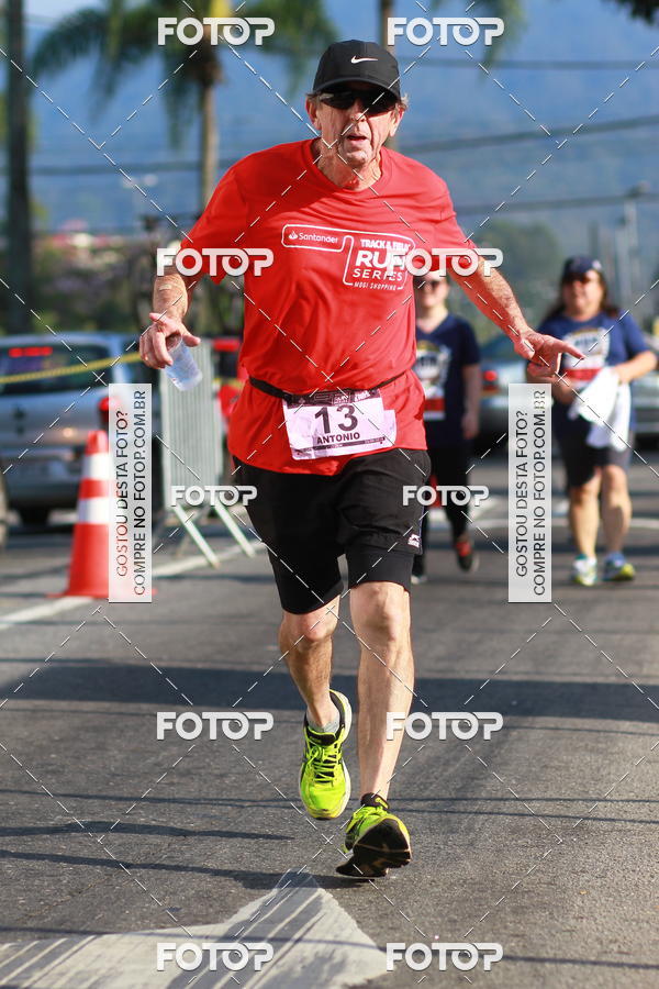 Buy your photos of the eventTrack&Field Run Series on Fotop