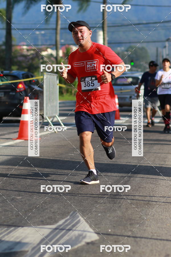 Buy your photos of the eventTrack&Field Run Series on Fotop