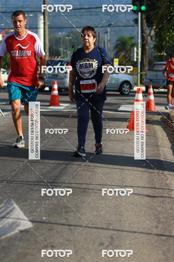Buy your photos of the eventTrack&Field Run Series on Fotop