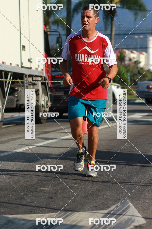 Buy your photos of the eventTrack&Field Run Series on Fotop