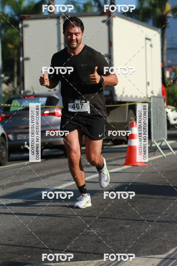 Buy your photos of the eventTrack&Field Run Series on Fotop
