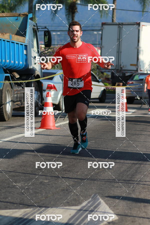 Buy your photos of the eventTrack&Field Run Series on Fotop