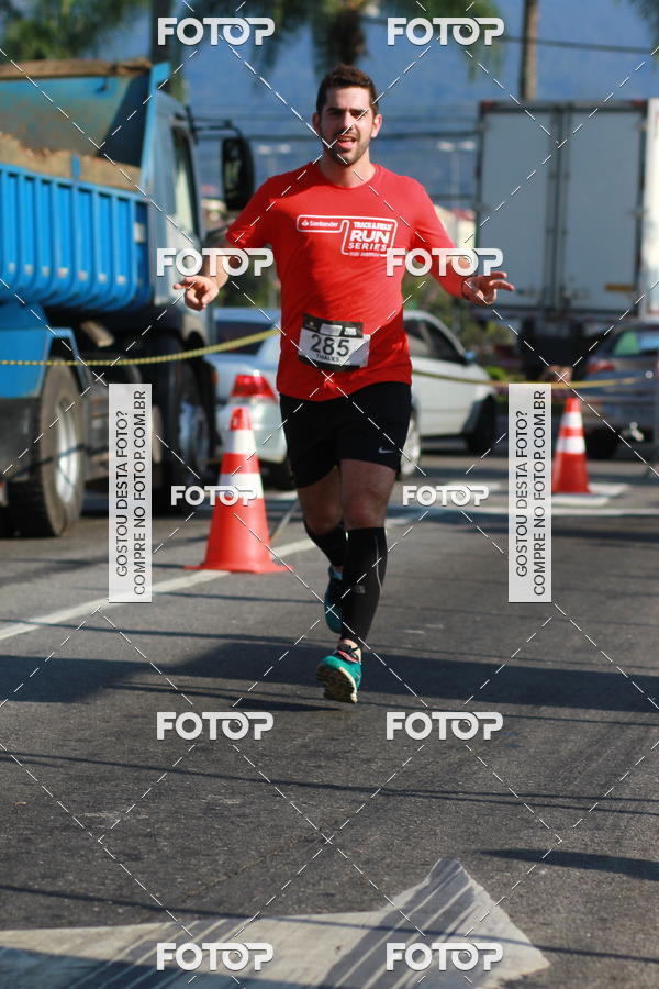 Buy your photos of the eventTrack&Field Run Series on Fotop