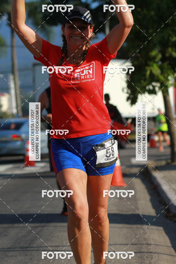 Buy your photos of the eventTrack&Field Run Series on Fotop