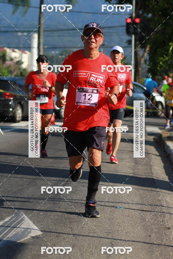 Buy your photos of the eventTrack&Field Run Series on Fotop