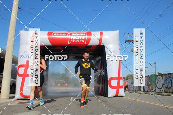 Buy your photos of the eventTrack&Field Run Series on Fotop