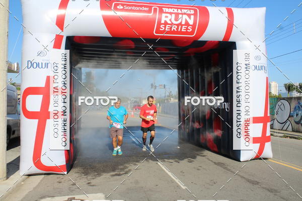 Compra tus fotos del eventoTrack&Field Run Series En Fotop