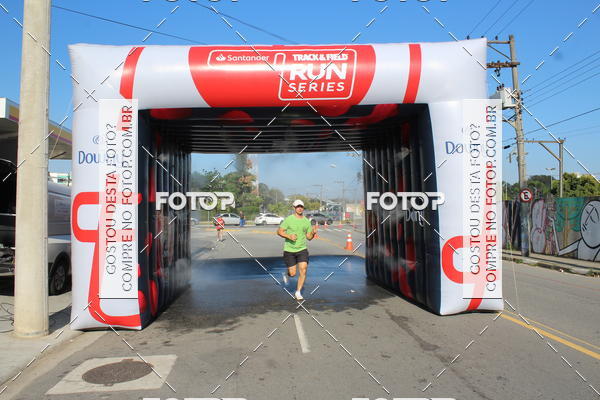 Achetez vos photos de l'vnementTrack&Field Run Series sur Fotop