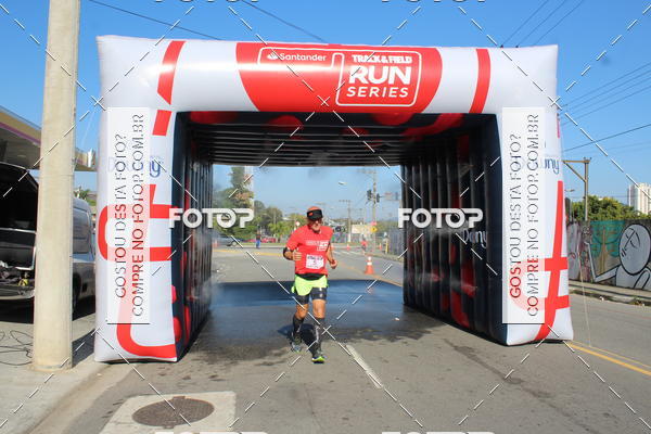 Achetez vos photos de l'vnementTrack&Field Run Series sur Fotop
