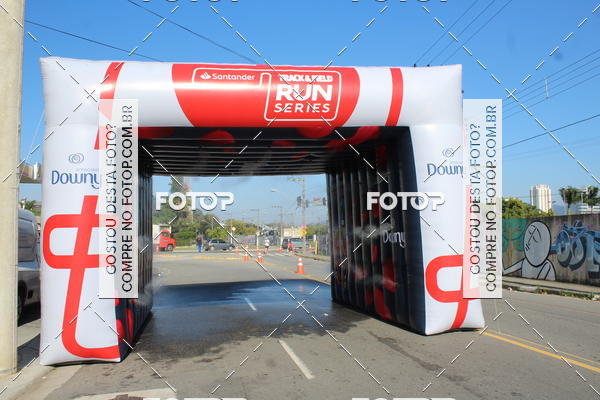 Achetez vos photos de l'vnementTrack&Field Run Series sur Fotop