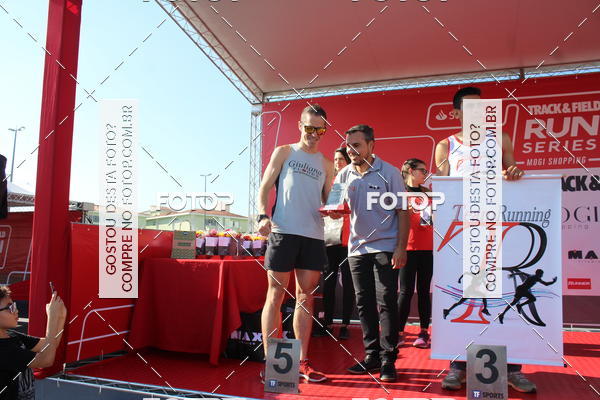 Achetez vos photos de l'vnementTrack&Field Run Series sur Fotop