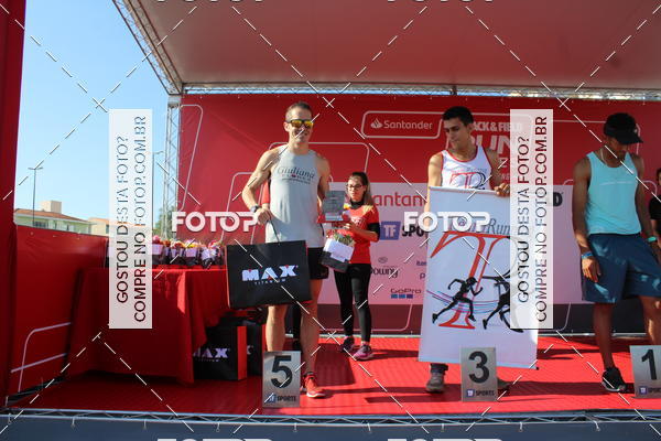 Achetez vos photos de l'vnementTrack&Field Run Series sur Fotop