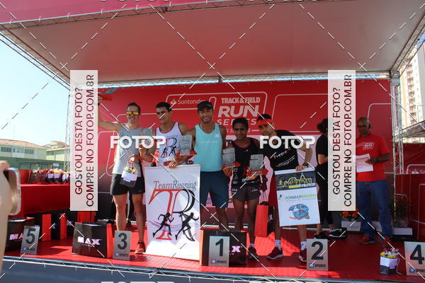 Achetez vos photos de l'vnementTrack&Field Run Series sur Fotop