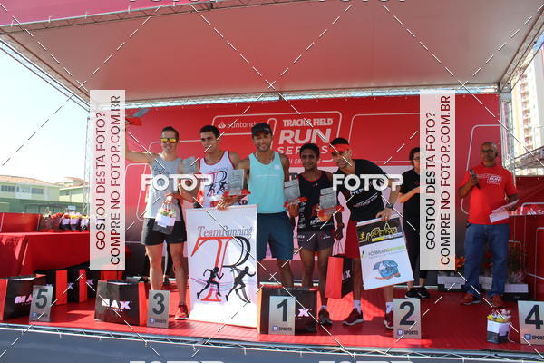 Achetez vos photos de l'vnementTrack&Field Run Series sur Fotop