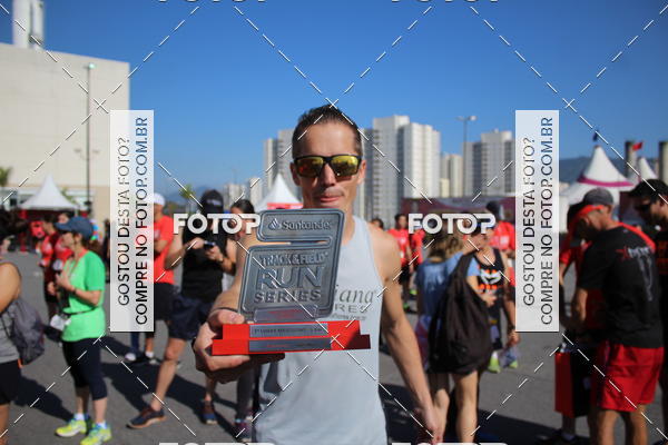 Achetez vos photos de l'vnementTrack&Field Run Series sur Fotop