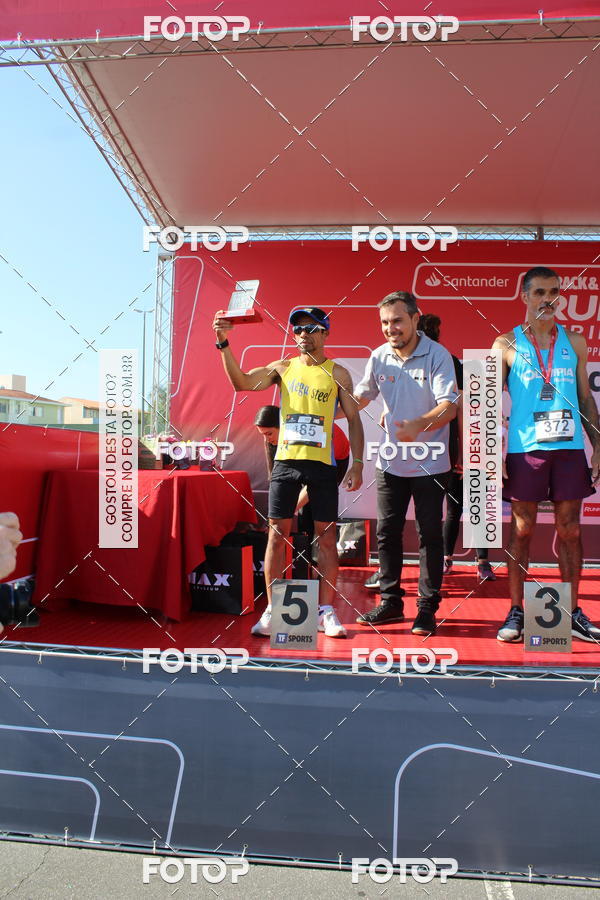Achetez vos photos de l'vnementTrack&Field Run Series sur Fotop